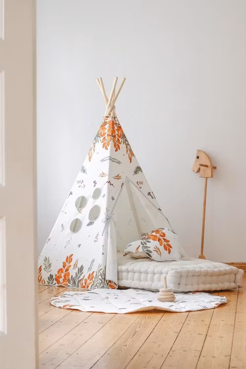 Moi Mili, tipi telt Forest Friends