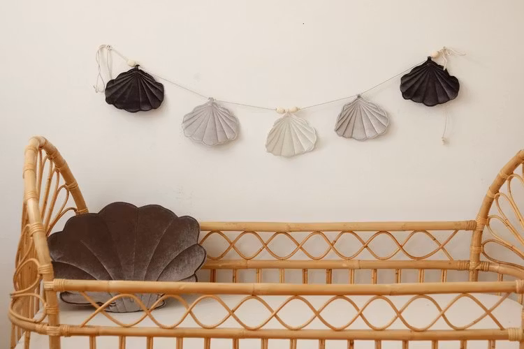 Moi Mili, vimpel i fløjl skal, Silver Pearl