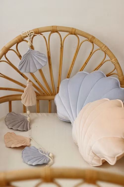 Moi Mili, vimpel i fløjl skal, Blue Pearl