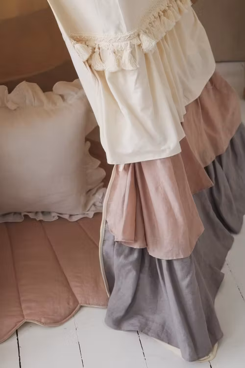 Moi Mili, tipi telt med flæser, Powder Frills