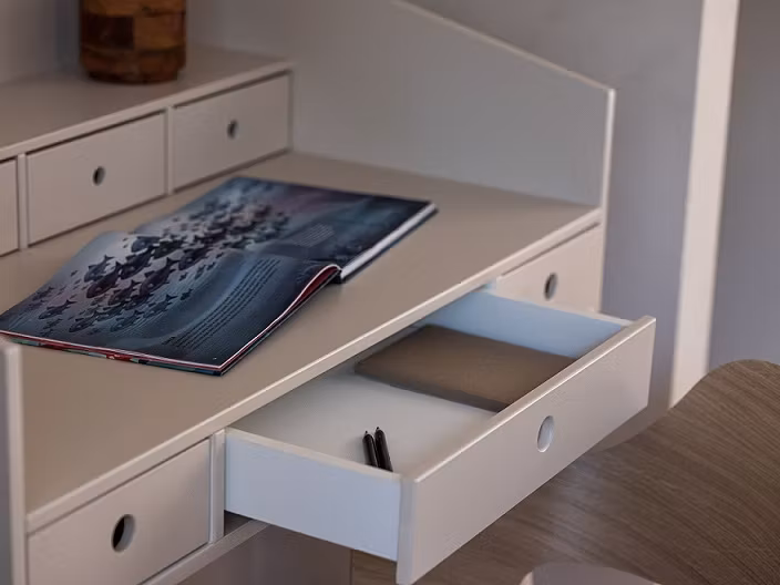 Woodluck, River skrivebord med skuffer, sand beige