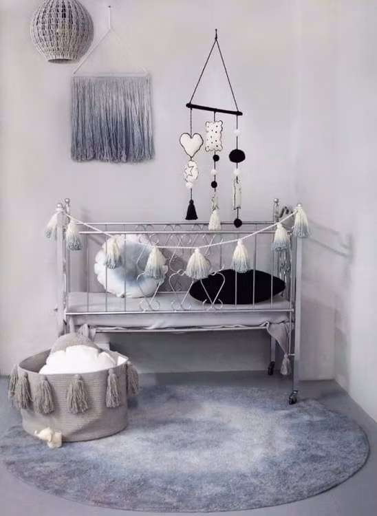 Lorena Canals, opbevaringskurv med kvaster, grå