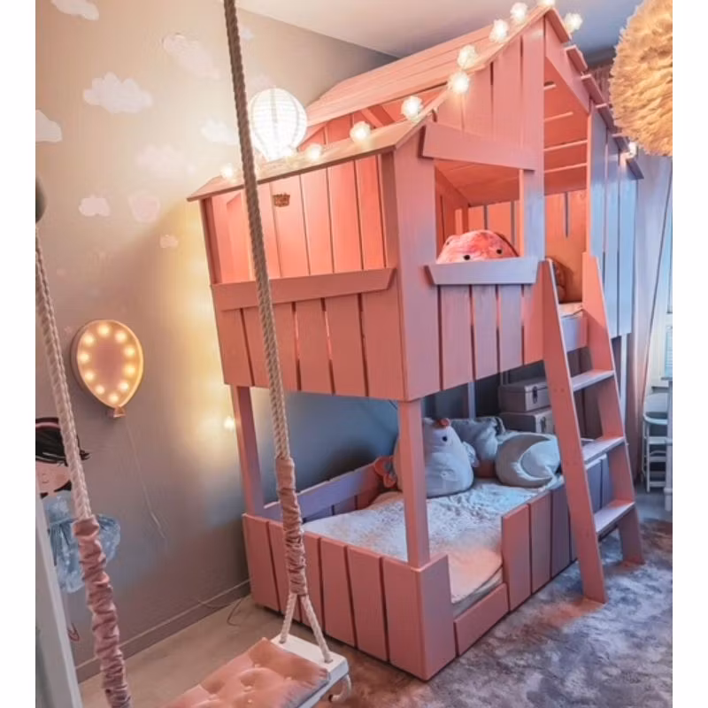 Køjeseng træhus, Ted