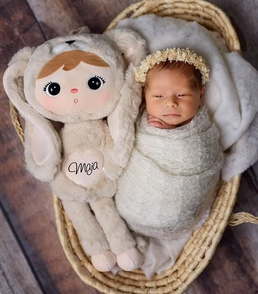 Beige kanin, stor dukke med navn