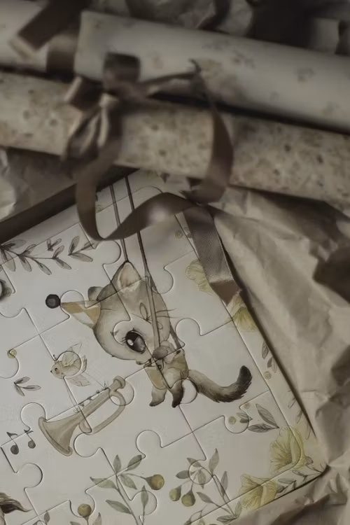 Mrs Mighetto, puslespil Let me play you a song