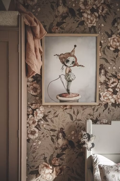 Mrs Mighetto, plakat Miss Gertrud