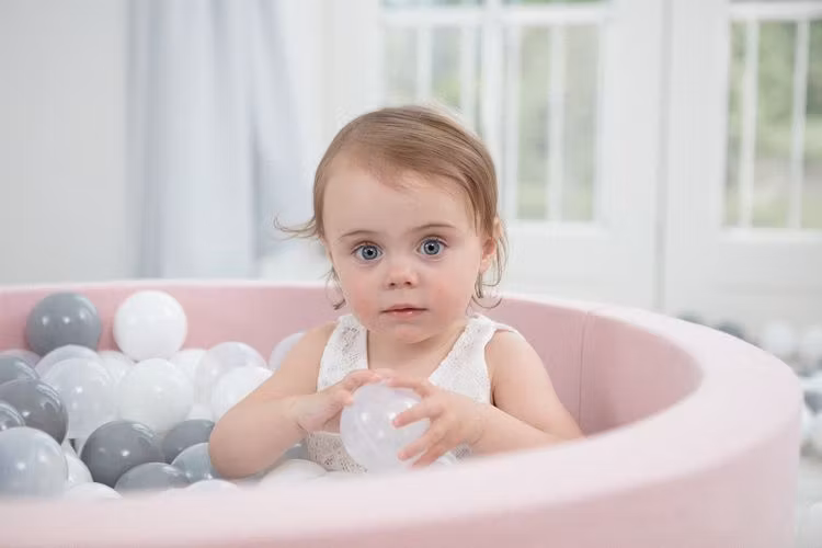 Misioo, lyserød boldbassin med 150 bolde, silver/light pink pearl/white