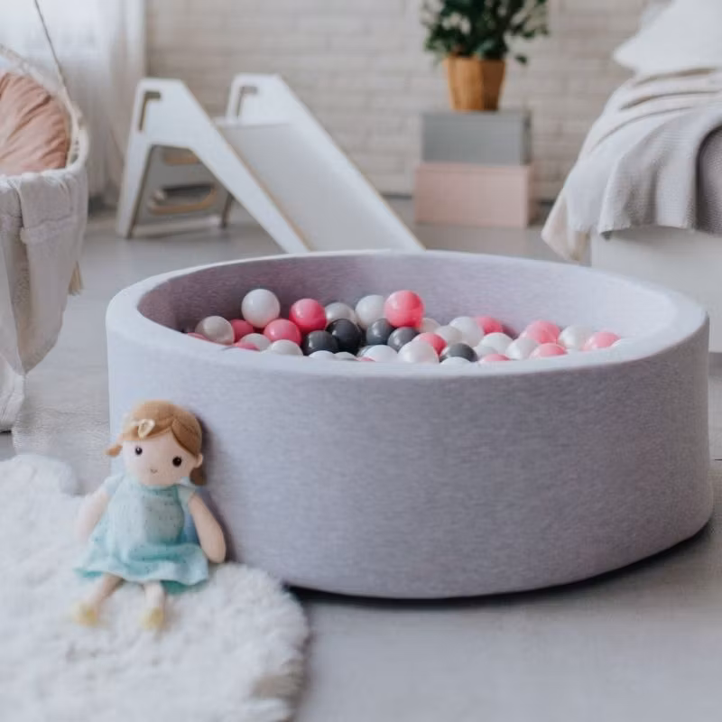 Babylove, lysegrå boldbassin BASIC (lyserød, hvid, perle, grå)