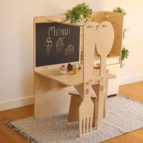 My Mini Home, legekøkken og køkkenø