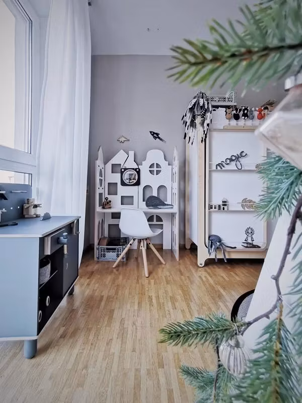 My Mini Home, The Screen – skrivebord og rumdeler