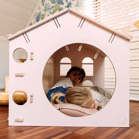 My Mini Home, legehus med skrivebord