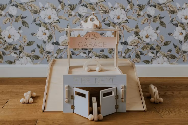 My Mini Home, My mini garage