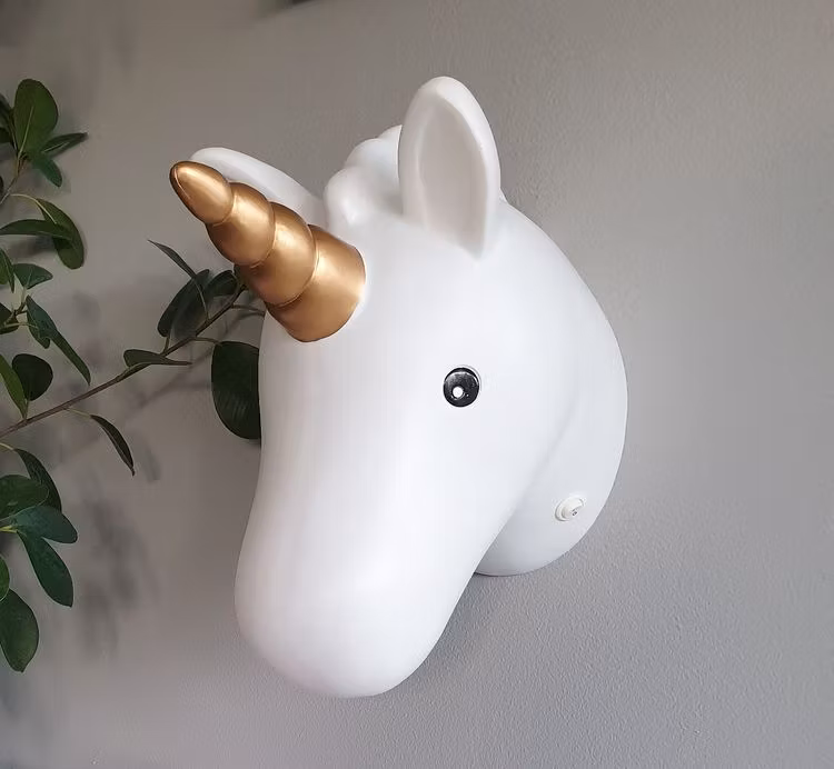 JaBaDaBaDo, væglampe trofæ, Enhjørning