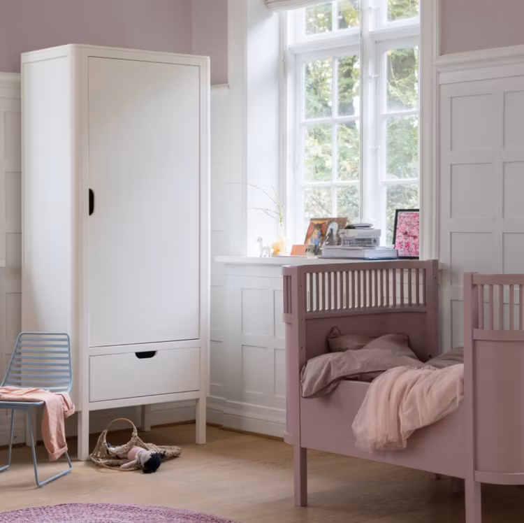 Sebra, klædeskab, hvid