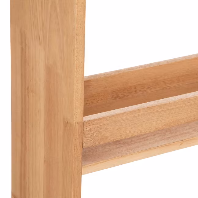 Natur træ reol til børneværelset