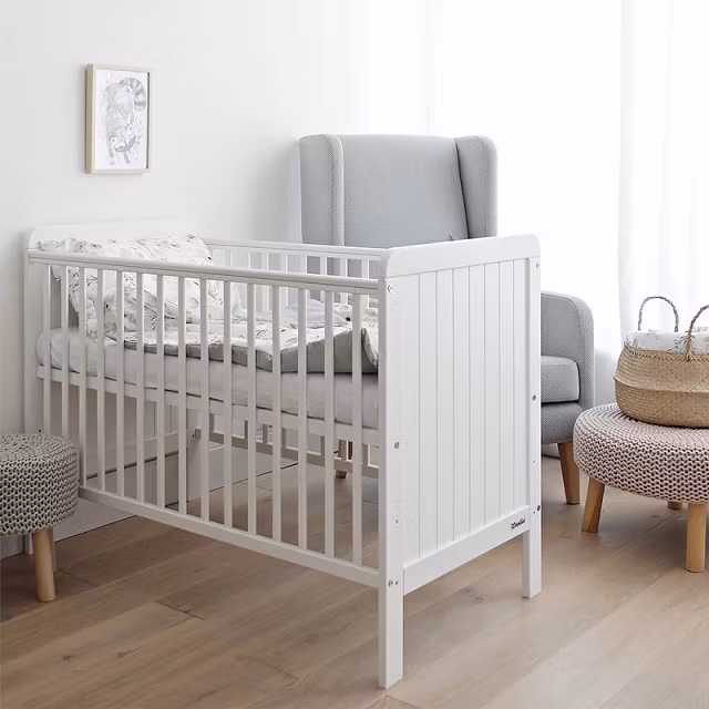 Tremmeseng Province, hvid