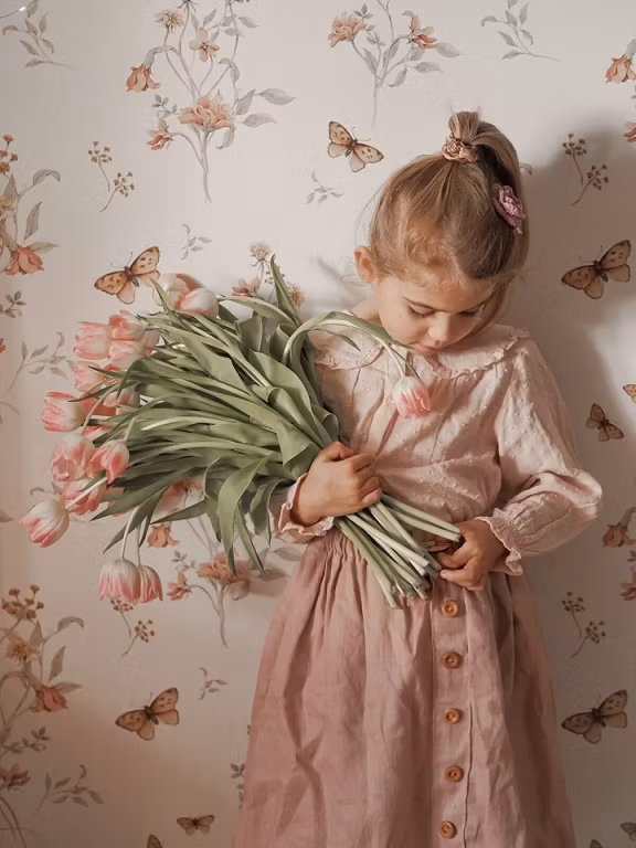 Dekorillo, tapet Flowers and butterflies