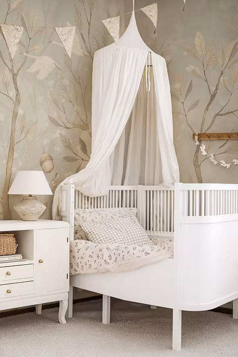 Mrs Mighetto, tapet Acorn Forest Night