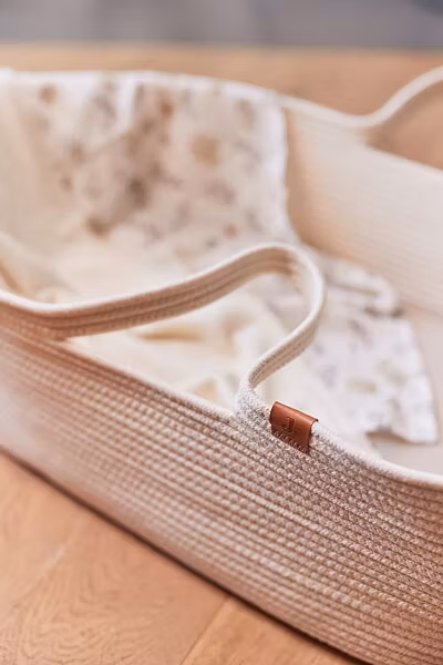 Jollein, moseskurv med madras og betræk