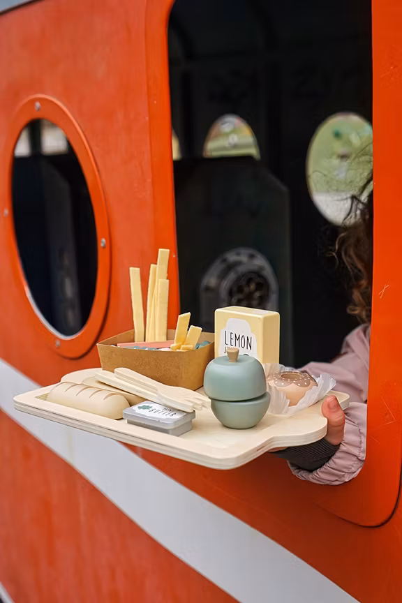 JaBaDaBaDo, skærebræt med mad