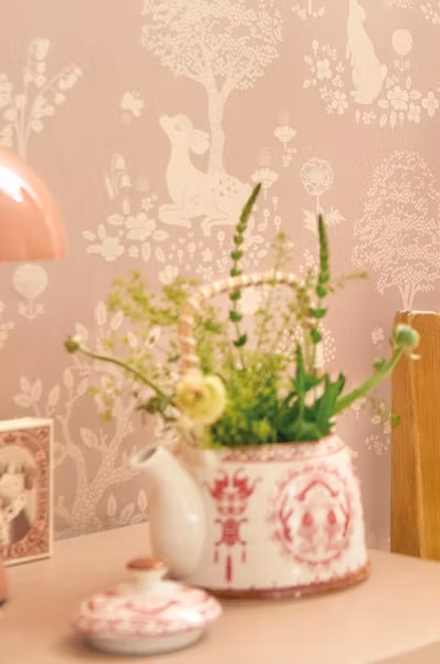 Majvillan, tapet Summer fields, dreamy lilac