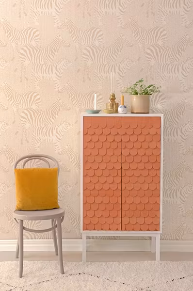 Majvillan, tapet Safari stripes, dusty beige