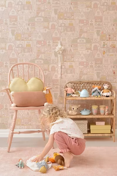 Majvillan, tapet Dollhouse, sunny pink