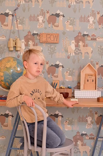 Majvillan, tapet Lama village, afternoon blue