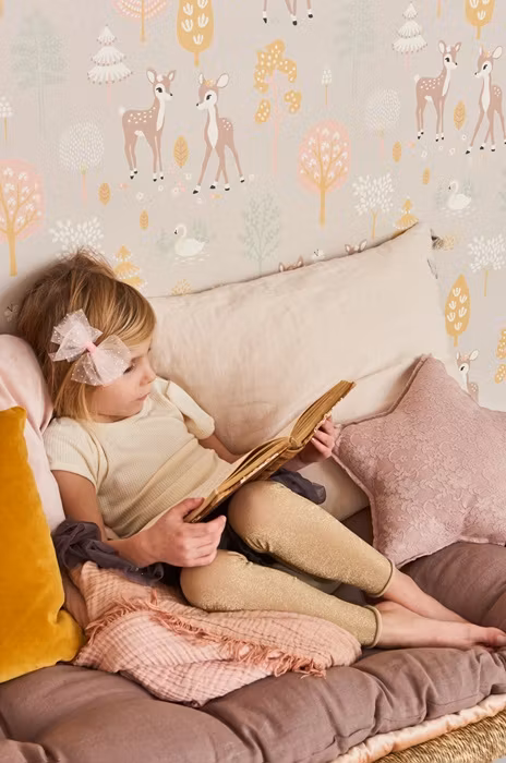 Majvillan, tapet Golden woods, dusty lilac