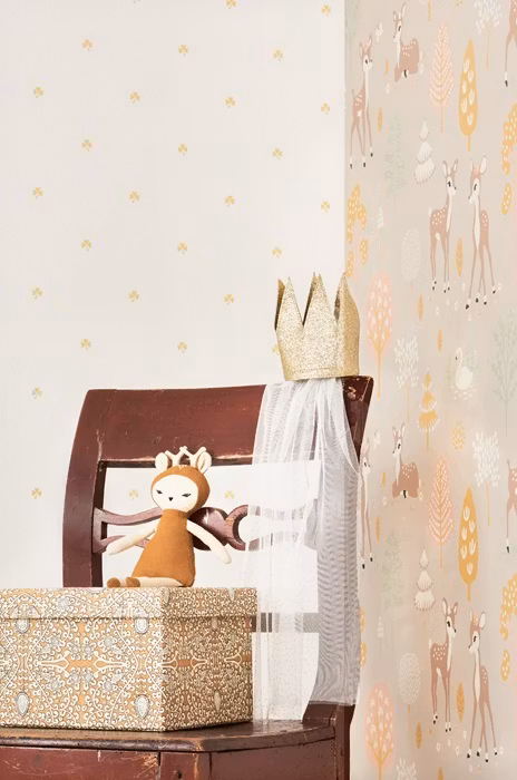 Majvillan, tapet Holly, guld