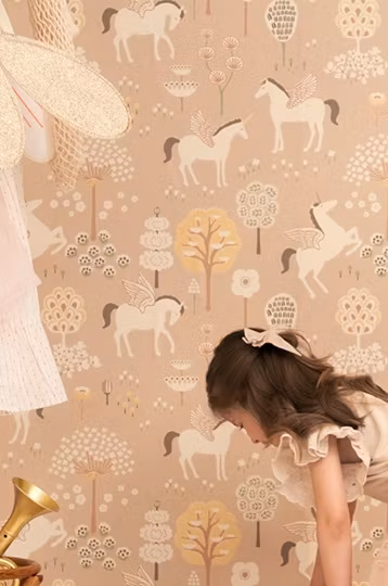 Majvillan, tapet True unicorns, old pink