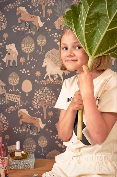 Majvillan, tapet My sweet pony, mignight blue