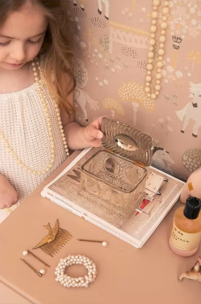 Majvillan, tapet My sweet pony, dreamy pink