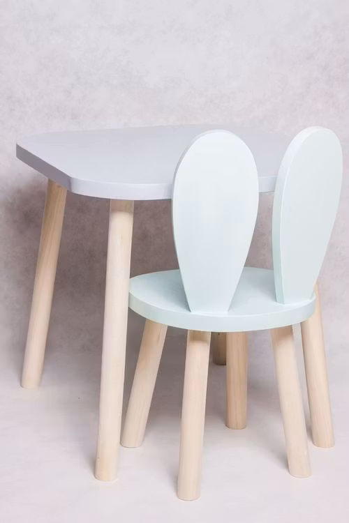 Møbelsæt til børn - Kaninstol og bord
