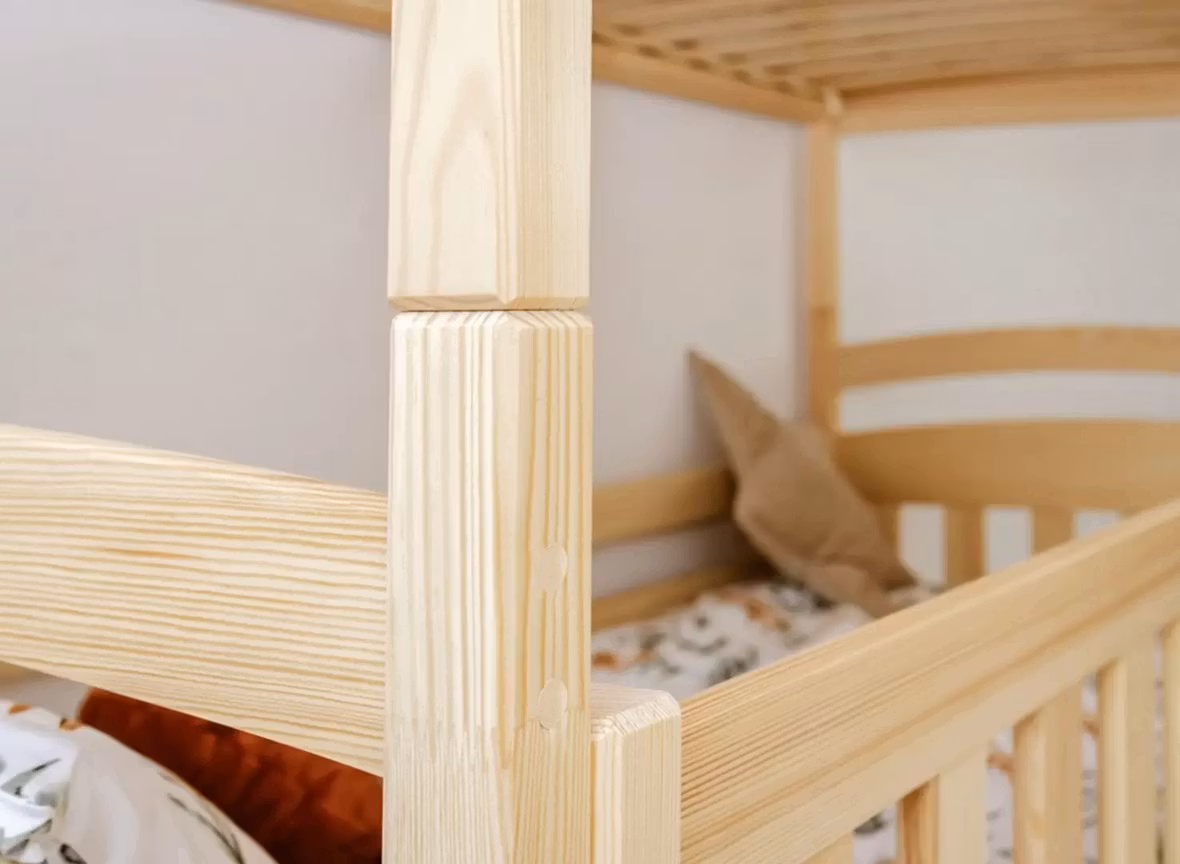 Natur køjeseng med tre senge, Betty 90x200 cm