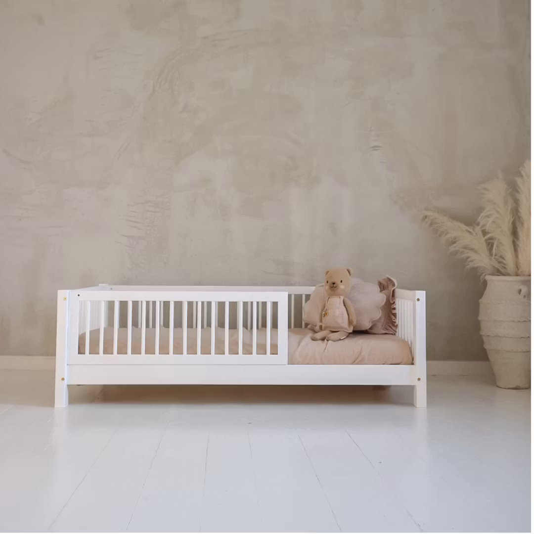 Hvid børneseng Asta 90x190 cm
