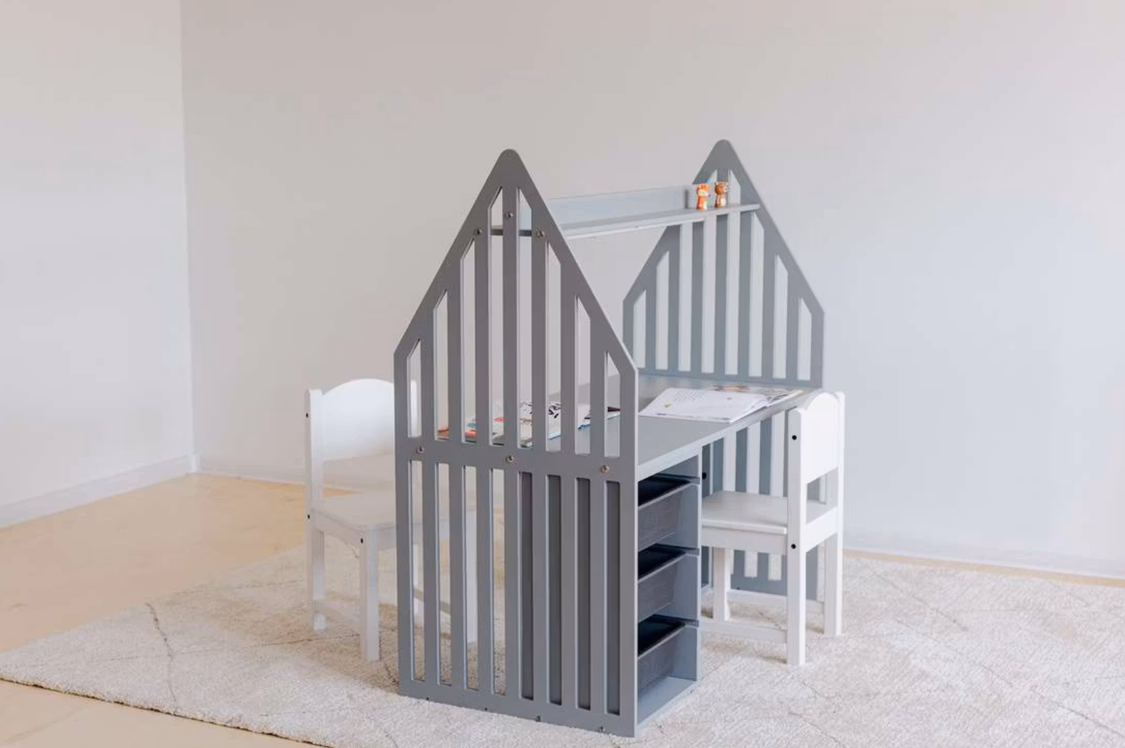 Duck Woodworks, Dobbeltskrivebord til søskende, STRIPED