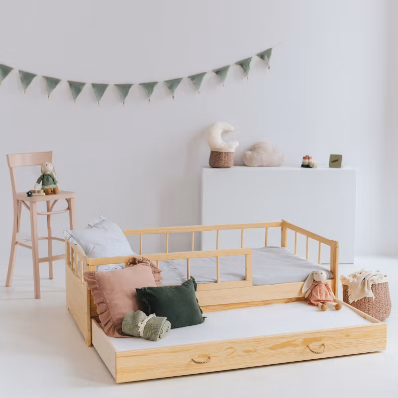 Juniorseng Minnie med opbevaring/udtræksseng, natur