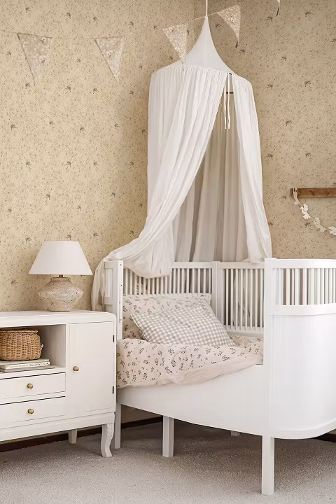 Mrs Mighetto, tapet Dear Swan, Pale Yellow