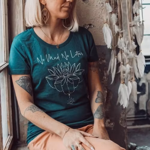 T-shirt "No Mud No Lotus" Grön
