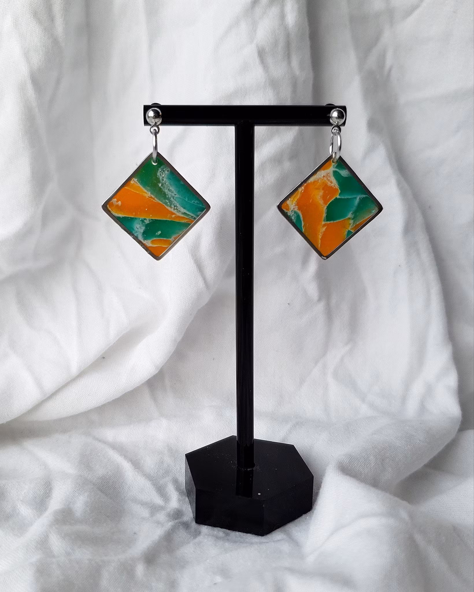 Turquoise and yellow square