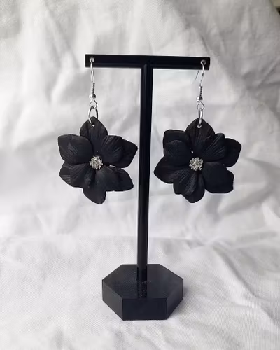 Large flower dangle
