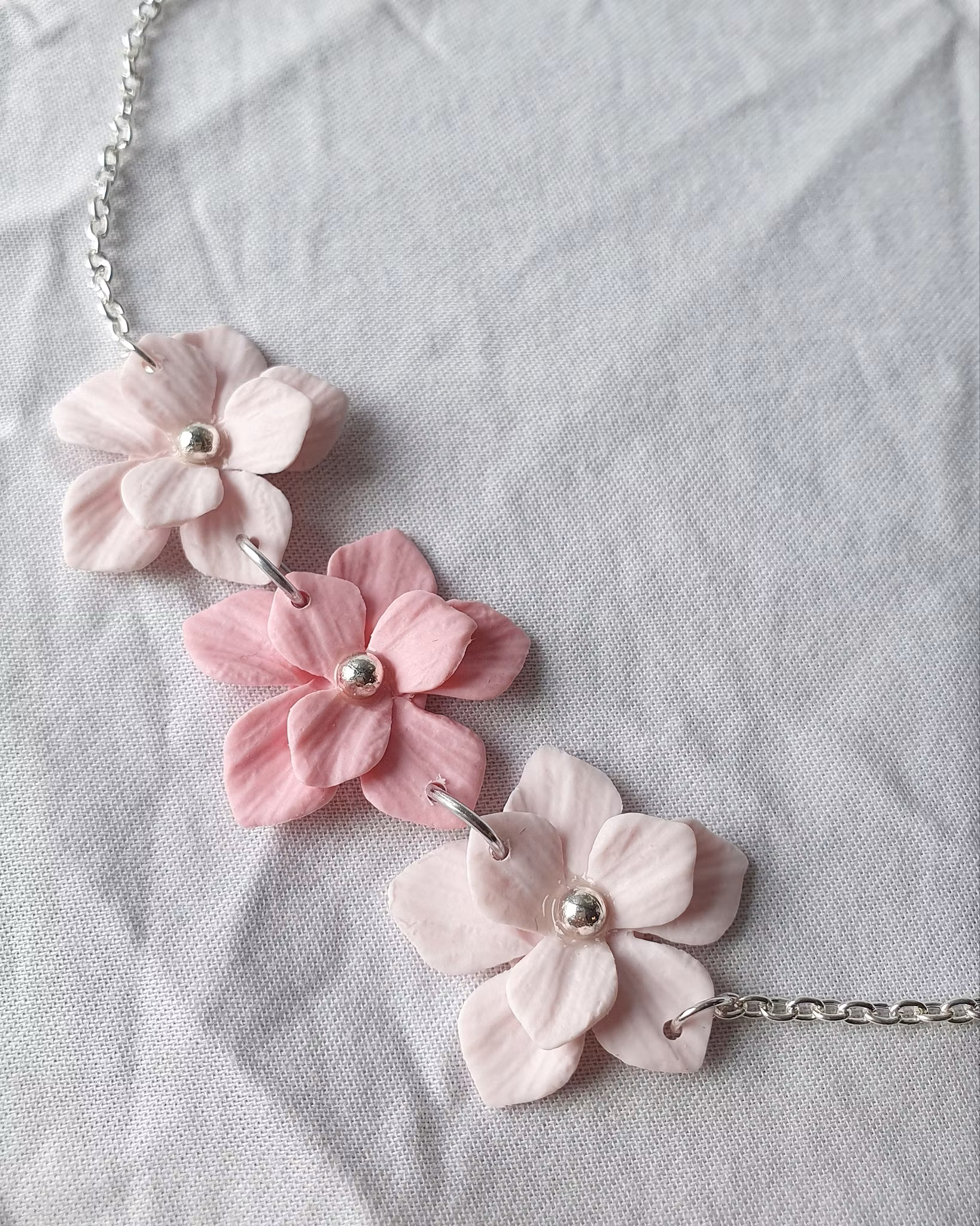 Flower necklace