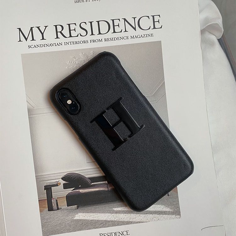 Black Smooth Mobilecover med metal letter®