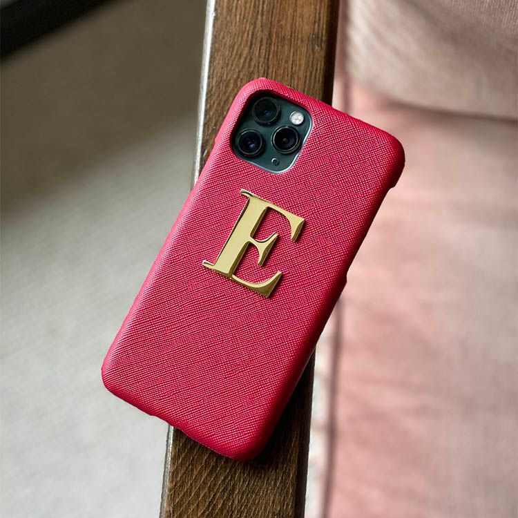 Red Mobilcover med metal letter®