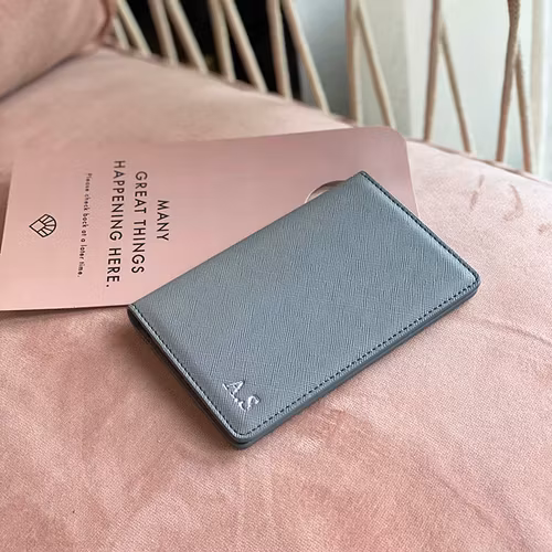 Grey Saffiano Pas etui