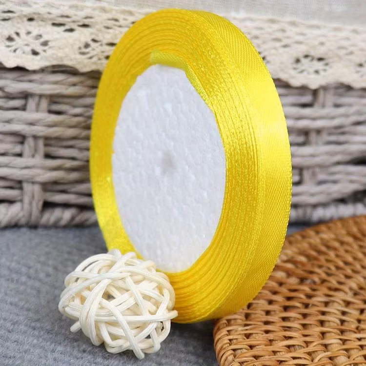 Satinband, gul - 10mm x 22m