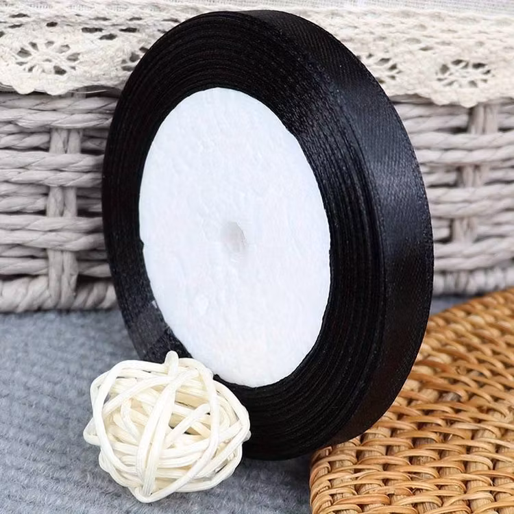 Satinband, svart - 10mm x 22m