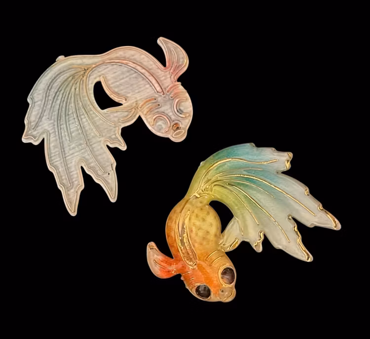 Koi-fisk, orange-gul-grön