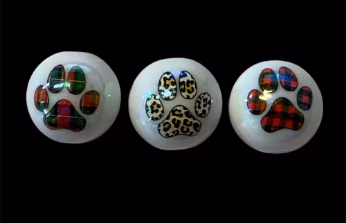 Akrylpärla med tassar, 16mm - 3 st